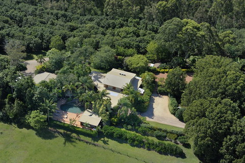 SummerHills Retreat Byron Bay - Accommodation Cooktown 2