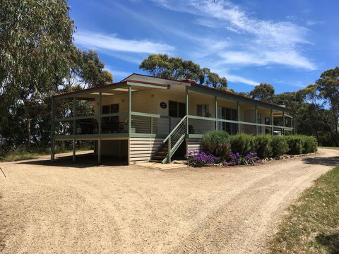 Cabernet Cottage - Accommodation Cooktown 0