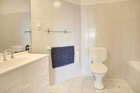 Navigators Motel & Diner - Accommodation Cooktown 0