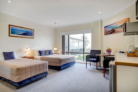 Navigators Motel & Diner - Accommodation Cooktown 6