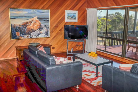 Seacroft - Accommodation Cooktown 6