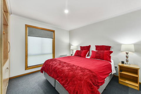 City Four Apartment - Accommodation Cooktown 3