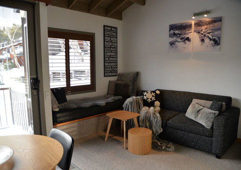 CHILL-OUT - Thredbo - Accommodation Cooktown 1
