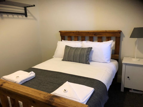 Cornwall Hotel - Accommodation Cooktown 8