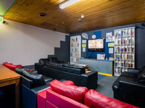 Blue Galah International Backpackers Hostel - Accommodation Cooktown 5