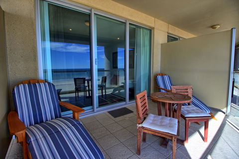 Pier 216 - Accommodation Cooktown 1