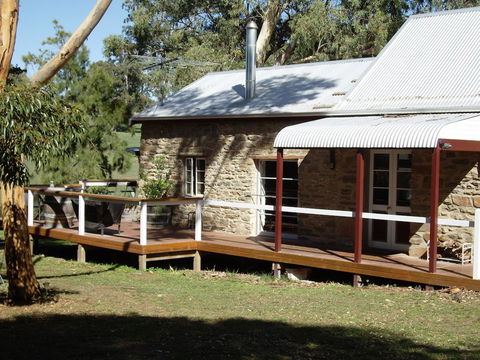 1860 Wine Country Cottages - Accommodation Cooktown 7