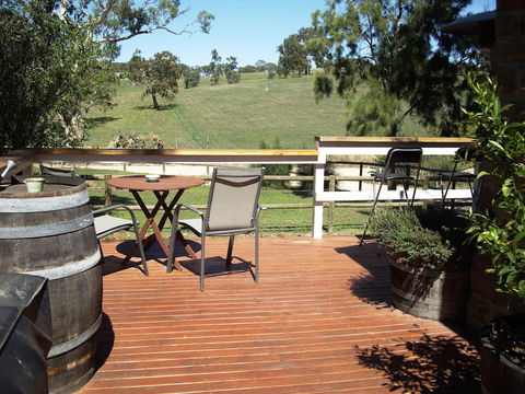 1860 Wine Country Cottages - Accommodation Cooktown 3