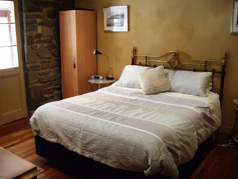 1860 Wine Country Cottages - Accommodation Cooktown 11