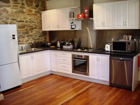1860 Wine Country Cottages - Accommodation Cooktown 17