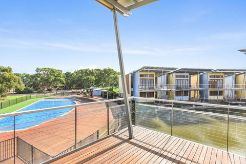 Villa 53 South Shores - Normanville S14 - Accommodation Cooktown 12