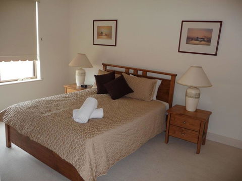 City Escape 3 Bedroom East End Of Adelaide - Accommodation Cooktown 5