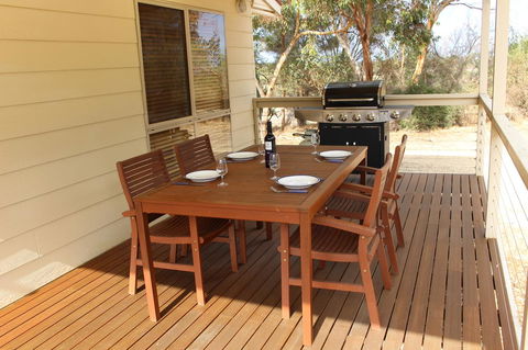 Shiraz Cottage - Accommodation Cooktown 1