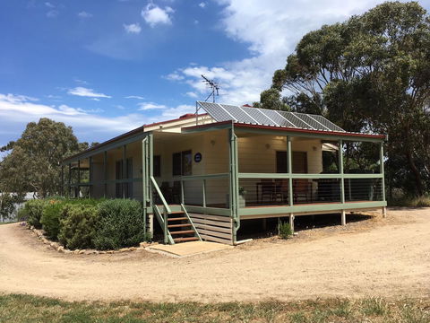 Shiraz Cottage - Accommodation Cooktown 0