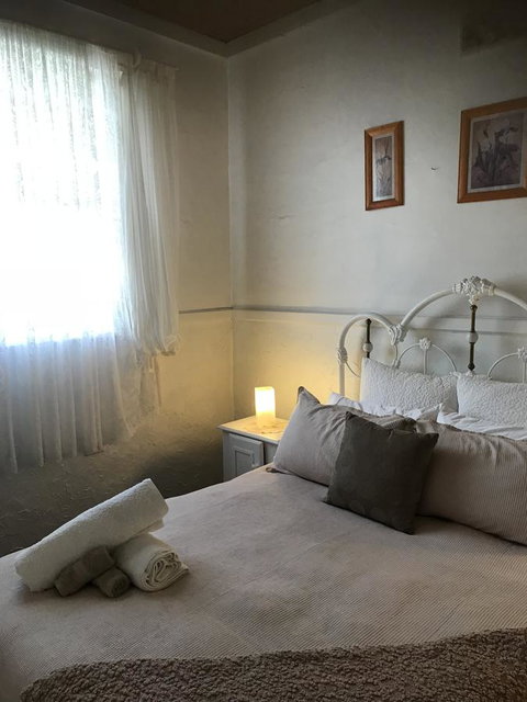 Cosy Nook - Accommodation Cooktown 25