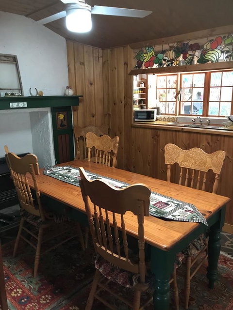 Cosy Nook - Accommodation Cooktown 23
