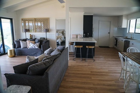 The Cape - Accommodation Cooktown 3