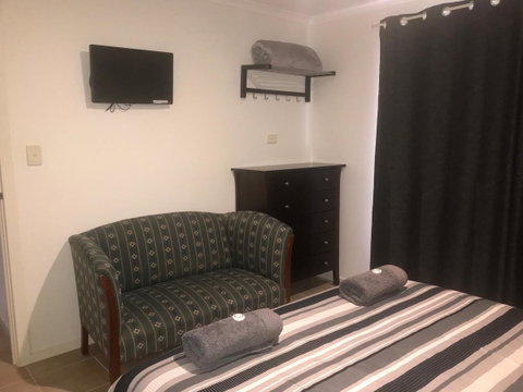 Island Break - Accommodation Cooktown 10