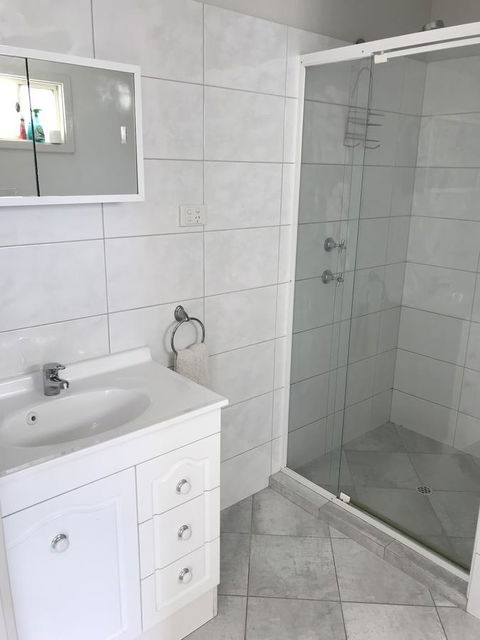 Beachside & Jetty View Apartment 6 - Captain\'s Apt - Accommodation Cooktown 21