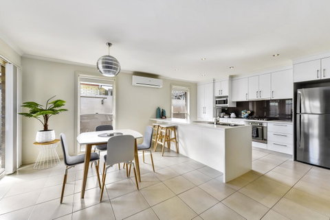 City Fringe Apartment B, Mount Gambier - Accommodation Cooktown 6