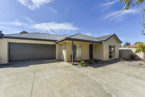 City Fringe Apartment B, Mount Gambier - Accommodation Cooktown 11