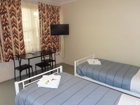 Adelaide Backpackers And Travellers Inn - Accommodation Cooktown 30