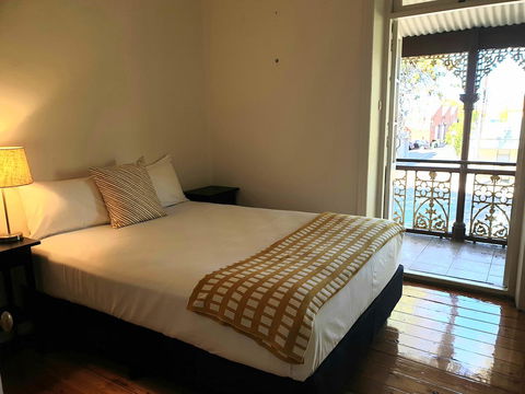 Hammond Apartments - Accommodation Cooktown 9