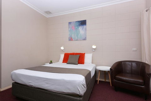 Motel Poinsettia - Accommodation Cooktown 0