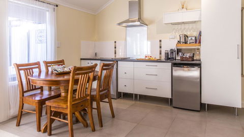 One Tree Bed And Breakfast - Accommodation Cooktown 18