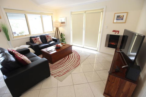 One Tree Bed And Breakfast - Accommodation Cooktown 11