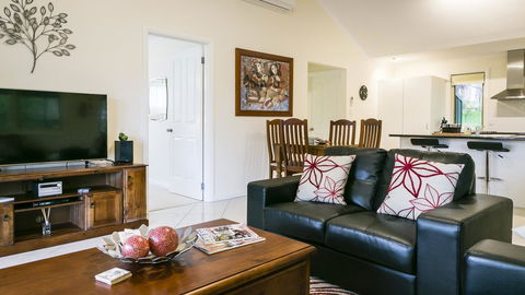 One Tree Bed And Breakfast - Accommodation Cooktown 6