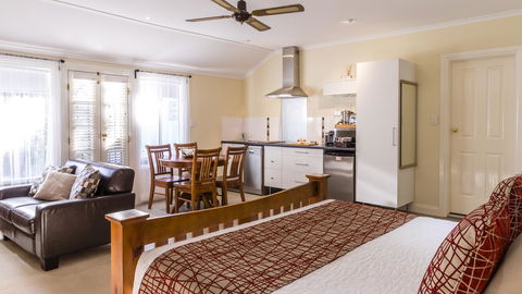One Tree Bed And Breakfast - Accommodation Cooktown 17