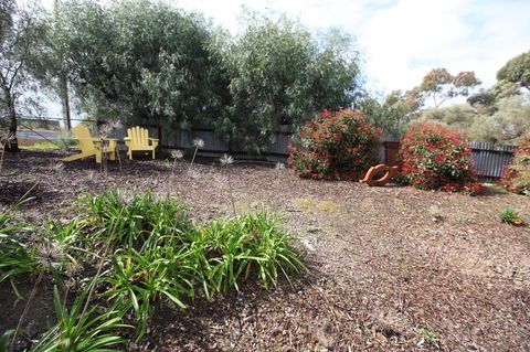 One Tree Bed And Breakfast - Accommodation Cooktown 4