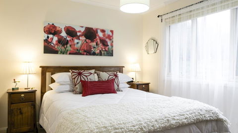One Tree Bed And Breakfast - Accommodation Cooktown 2