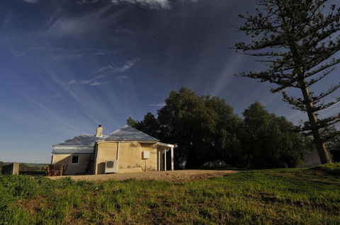 Peppermint Farm Cottage - Accommodation Cooktown 3