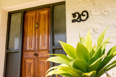 20 Hill Avenue Bed & Breakfast - Accommodation Cooktown 3