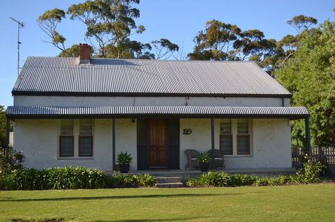 20 Hill Avenue Bed & Breakfast - Accommodation Cooktown 0