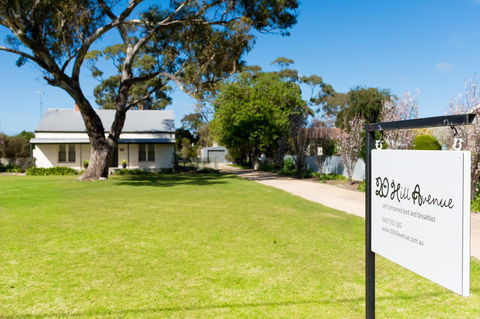 20 Hill Avenue Bed & Breakfast - Accommodation Cooktown 2
