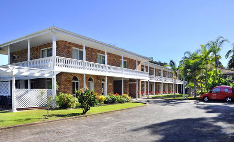 Aston Motel Yamba - Accommodation Cooktown 3