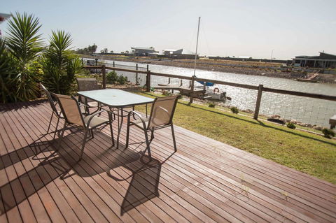 Waterfront On Jefferson, At Wellington Marina, SA - Accommodation Cooktown 0