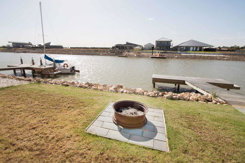 Waterfront On Jefferson, At Wellington Marina, SA - Accommodation Cooktown 2