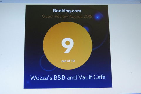 Wozza's B&B - Accommodation Cooktown 1