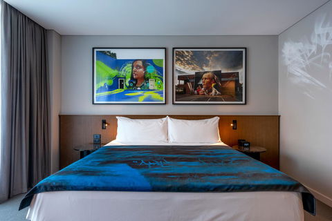 The Adnate Perth - Art Series - Accommodation Cooktown 14