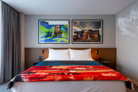 The Adnate Perth - Art Series - Accommodation Cooktown 15