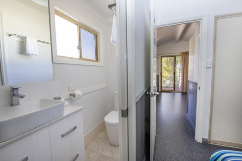 Karrinyup Waters Resort - Accommodation Cooktown 18