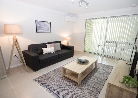 Yaran Suites - Accommodation Cooktown 14