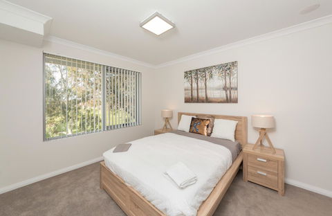 Yaran Suites - Accommodation Cooktown 12