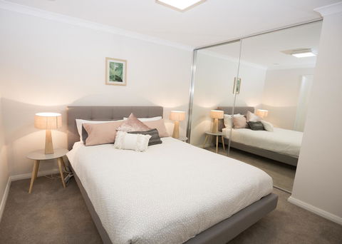 Yaran Suites - Accommodation Cooktown 0