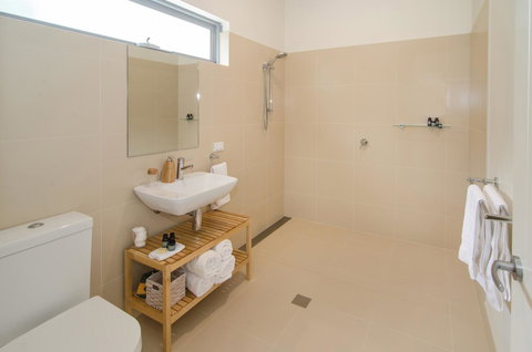 Margaret River Beach Studios - Accommodation Cooktown 2
