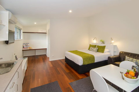 Margaret River Beach Studios - Accommodation Cooktown 5